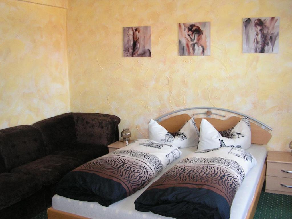 Hotel Sternen لينزكريش الغرفة الصورة